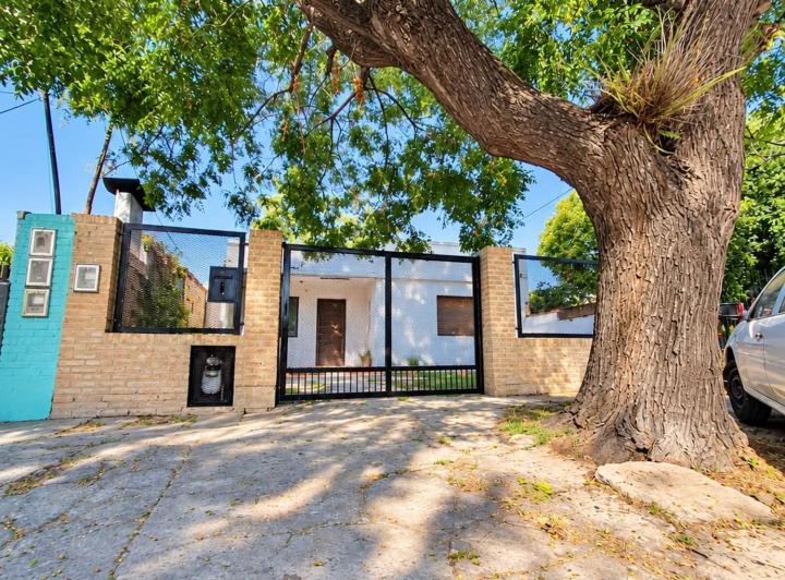 Casa · 125m² · 5 Ambientes · 1 Cochera