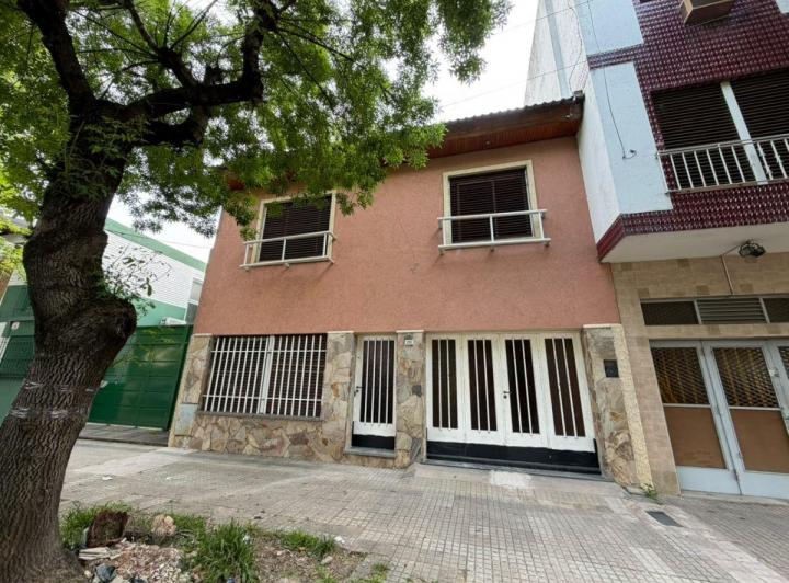 Casa · 190m² · 4 Ambientes