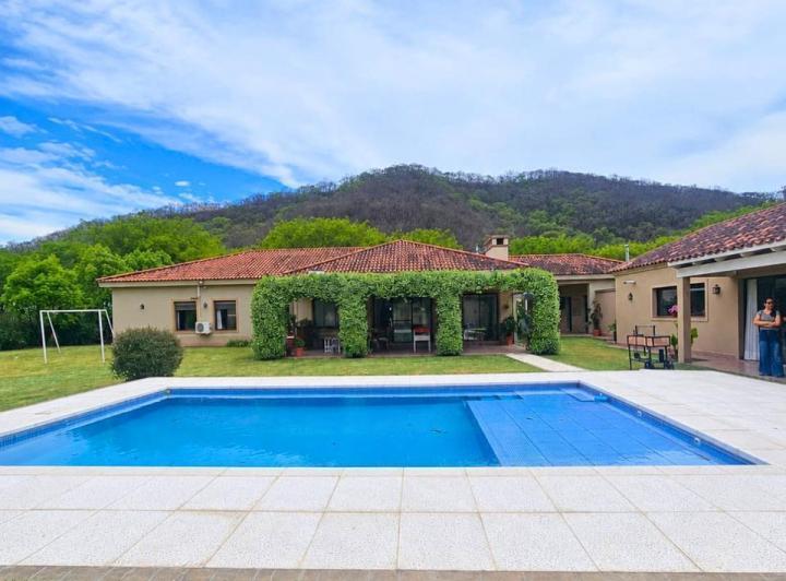 Casa · 510m²