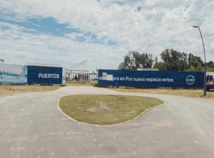 Terreno · 642m²