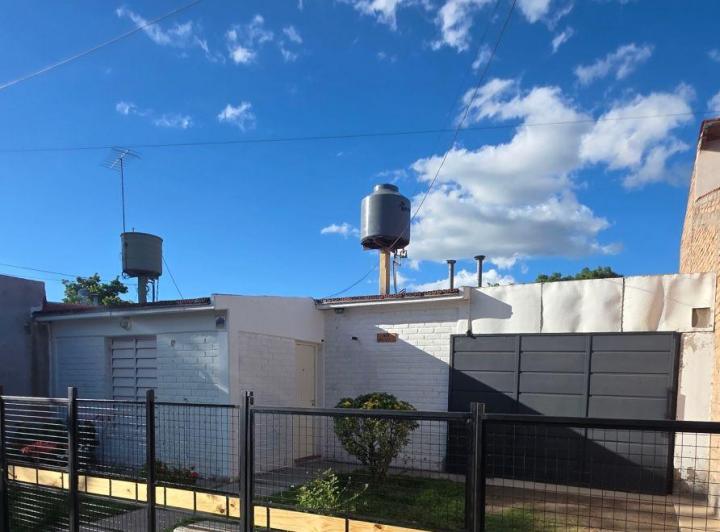 Casa · 65m² · 4 Ambientes · 1 Cochera