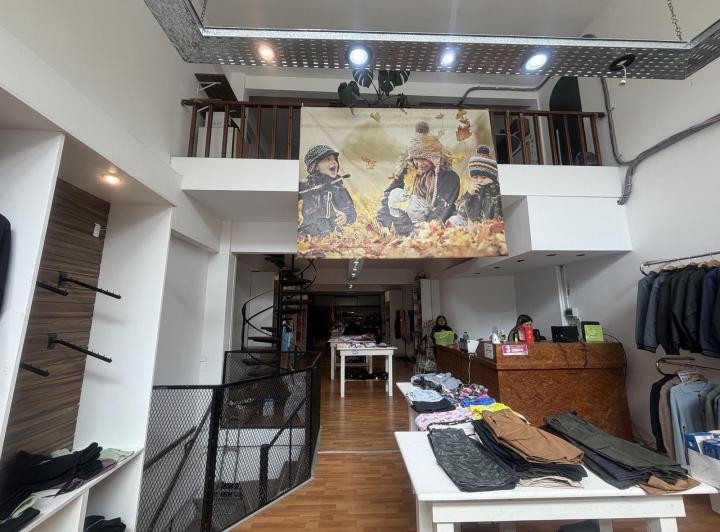 Local comercial · 224m²