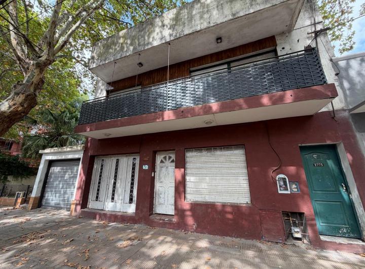 Casa · 150m² · 5 Ambientes · 1 Cochera