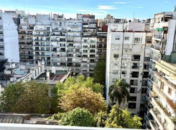 Departamento · 95m² · 3 Ambientes · 1 Cochera · Piso Alto y Luminoso en en Excelente Ubicación - Espacio Guardacoche y Balcón. Seguridad 24hs.
