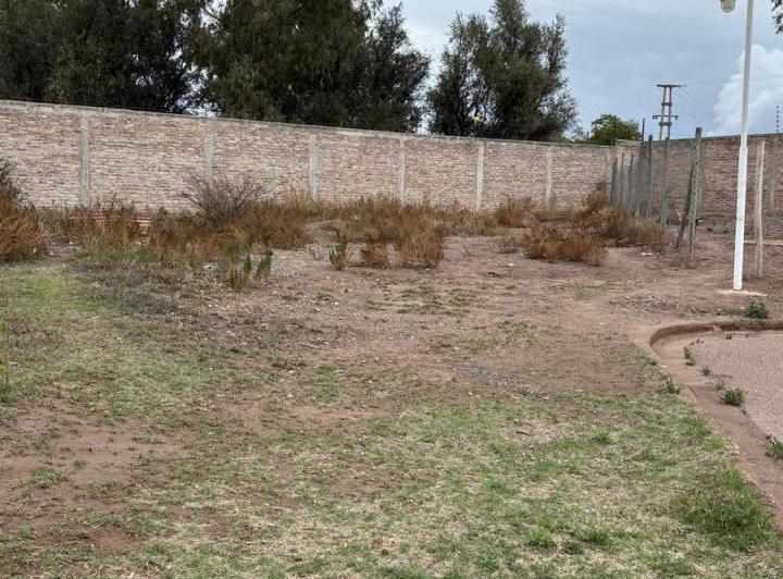 Terreno · 311m²