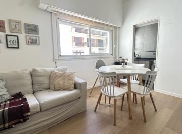 Departamento · 31m² · 2 Ambientes · 1 Cochera · Departamento - 2 Ambientes - Espacio de Cochera - Varese