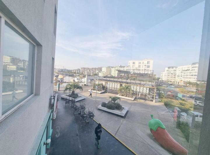 Oficina comercial · 60m² · 2 Ambientes · 1 Cochera