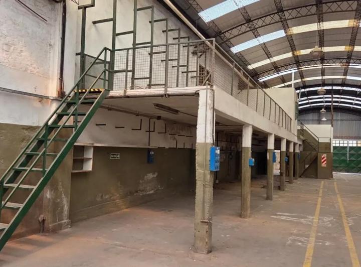 Bodega-Galpón · 750m² · 1 Ambiente
