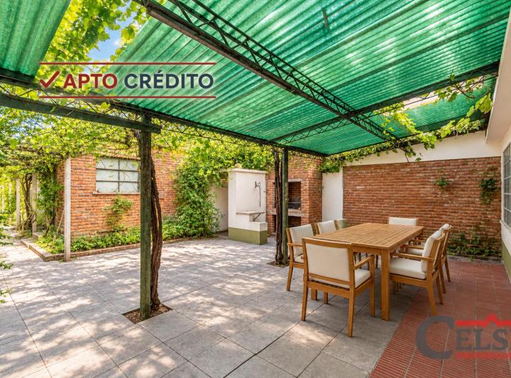 Casa · 150m² · 3 Ambientes · 1 Cochera
