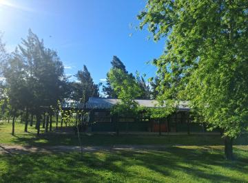 Local comercial · 235m² · Local en Venta en Arana, La Plata, G. B. a. Zona Sur