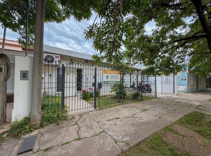 Casa · 123m² · 5 Ambientes · 2 Cocheras