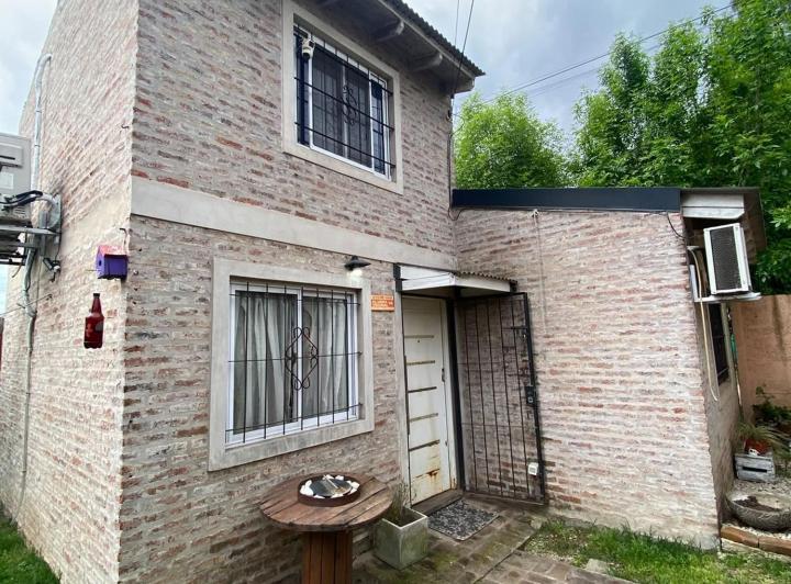 Casa · 65m² · 3 Ambientes · 1 Cochera