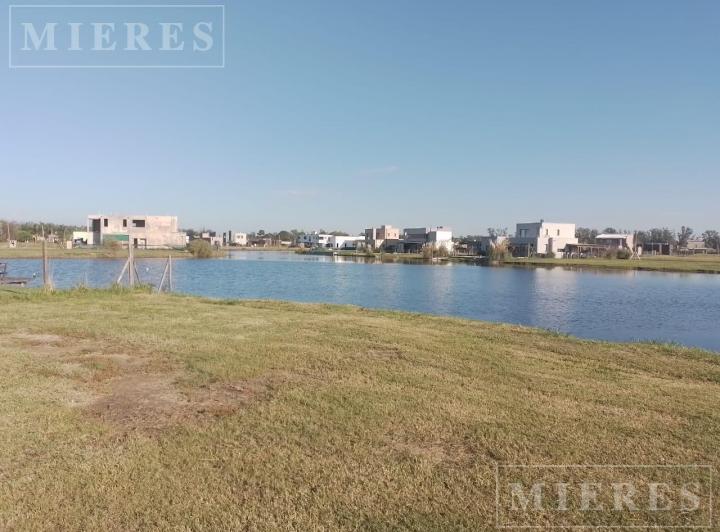 Terreno · 800m²
