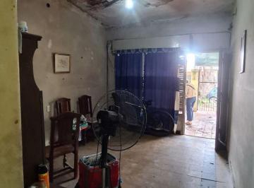 Casa de 3 ambientes, Ciudad de Santa Fe · Venta Avellaneda 5300 a 50 m. S. del Carril. Cercano a Av Costanera y Lawn Tennis
