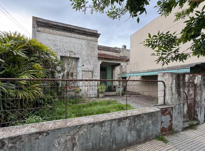 Casa · 105m² · 2 Dormitorios · 1 Cochera
