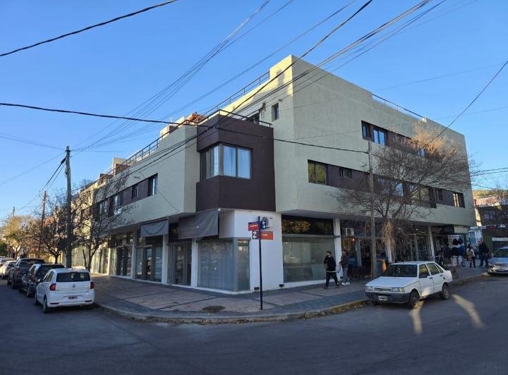 Departamento · 270m² · 5 Ambientes · 3 Cocheras