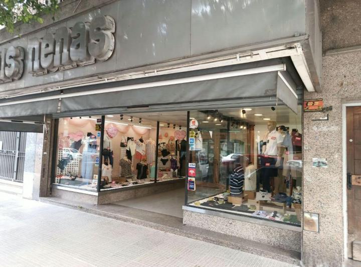 Local comercial · 105m²