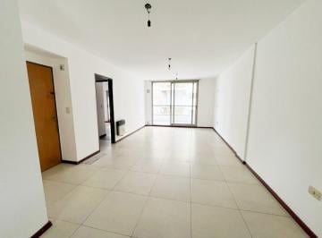 Departamento · 49m² · 2 Ambientes · Alquiler Semipiso Moderno de 1 Dormitorio Externo con Balcón - Bario Martin - Rosario