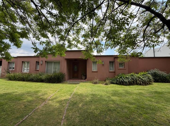 Casa · 173m² · 5 Ambientes