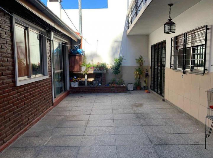 Casa · 133m² · 6 Ambientes · 1 Cochera