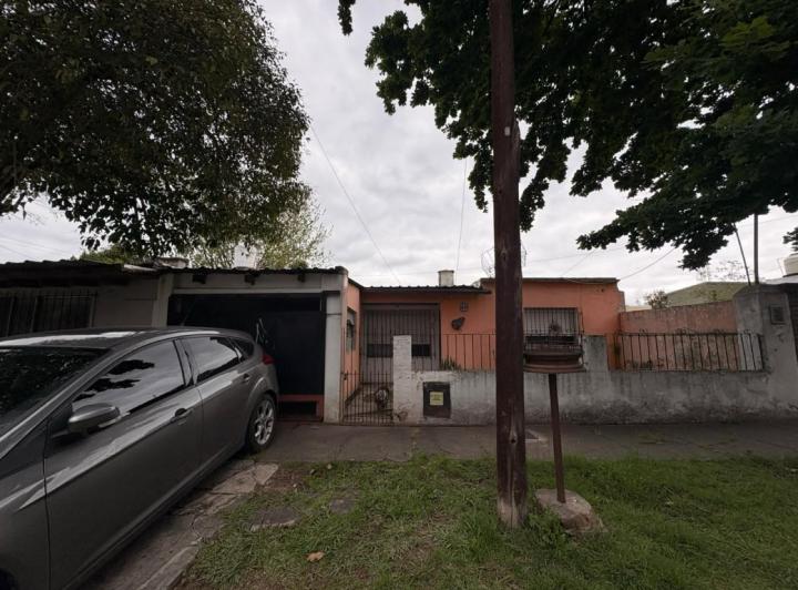 Casa · 138m² · 6 Ambientes · 1 Cochera