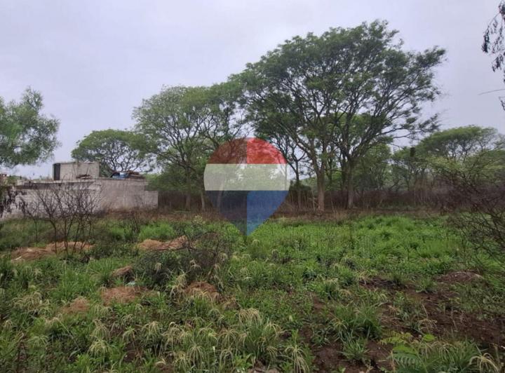 Terreno · 300m²