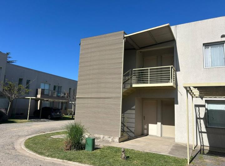 Departamento · 40m² · 2 Ambientes · 1 Cochera