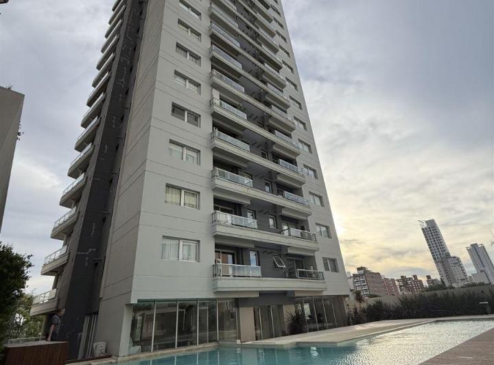 Departamento · 99m² · 5 Ambientes · 1 Cochera