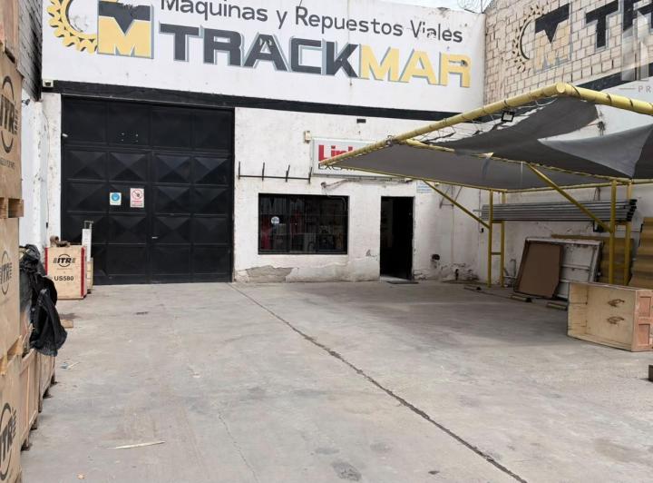 Local comercial · 395m²