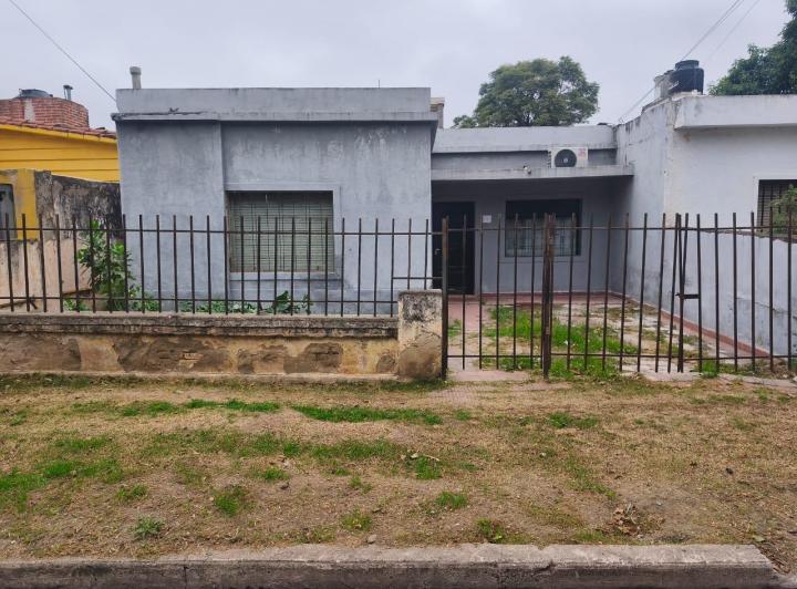 Casa · 67m² · 4 Ambientes · 1 Cochera