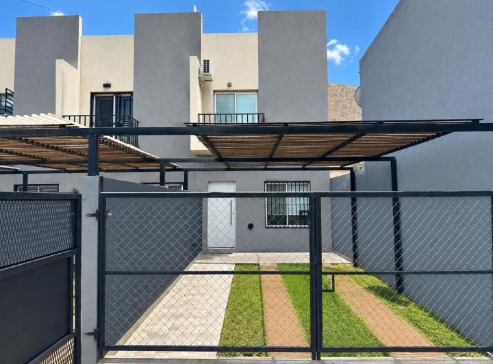 Departamento · 90m² · 4 Ambientes · 1 Cochera