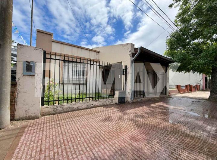 Casa · 79m² · 3 Ambientes · 1 Cochera