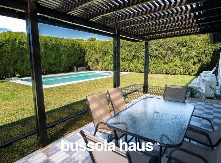Casa · 140m² · 5 Ambientes · 5 Cocheras