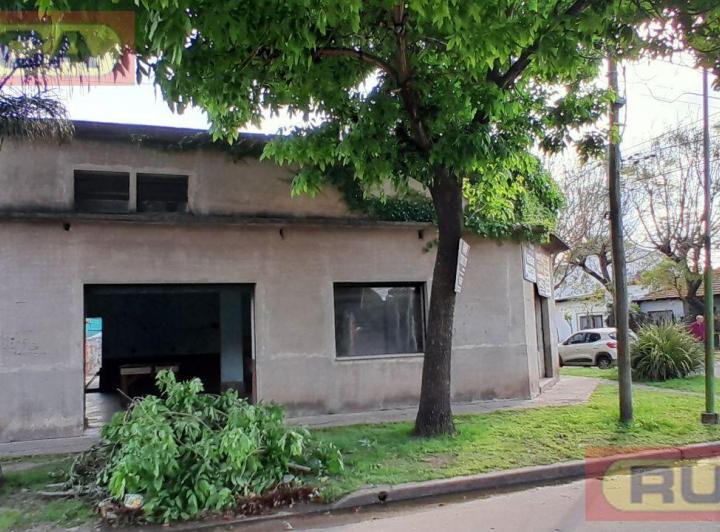 Local comercial · 182m² · 5 Ambientes