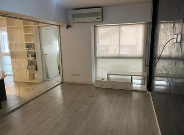 Oficina comercial · 80m² · Oficina en Alquiler - Centro - Al Frente, Impecable
