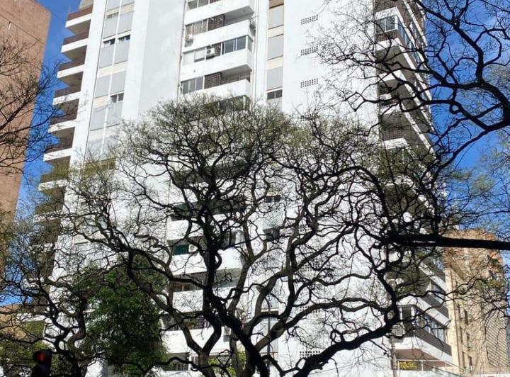 Departamento · 278m² · 8 Ambientes · 2 Cocheras
