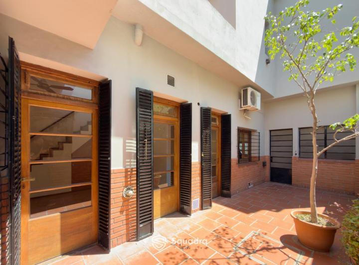 Casa · 160m² · 4 Ambientes · 1 Cochera