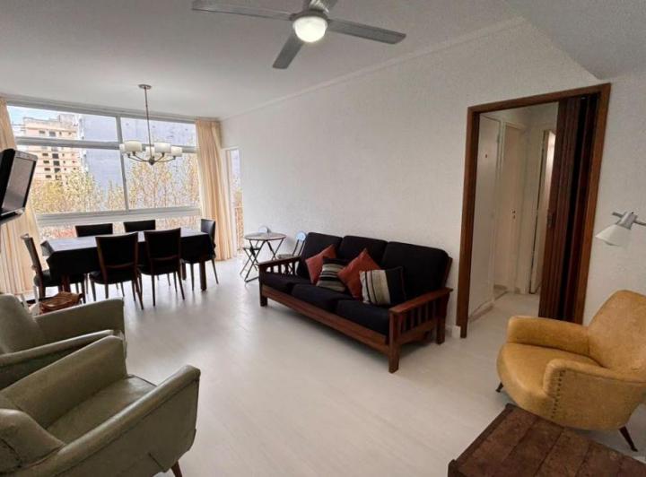 Departamento · 79m² · 4 Ambientes · 1 Cochera