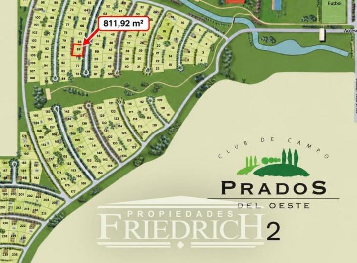 Terreno · 812m²