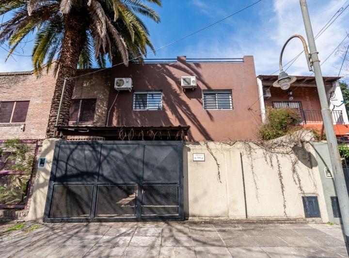 Casa · 146m² · 4 Ambientes · 1 Cochera