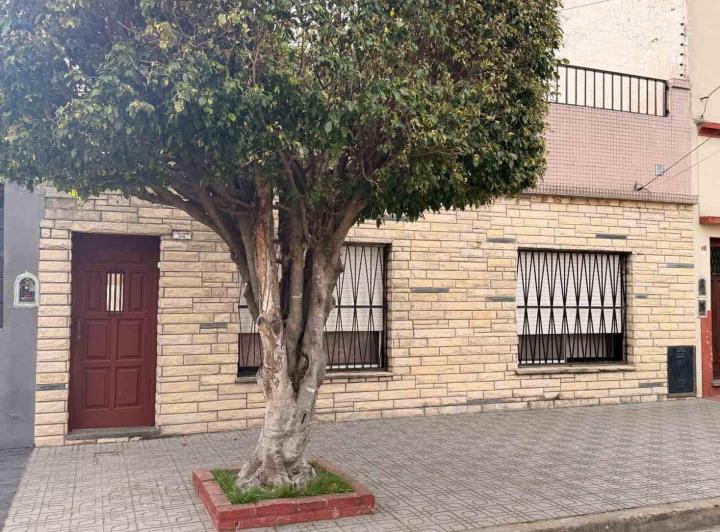 Casa · 116m² · 6 Ambientes