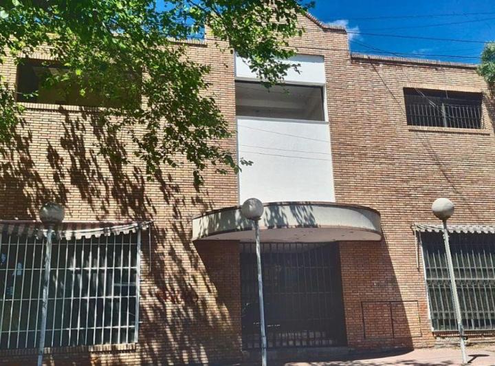 Edificio · 1243m² · 1 Cochera