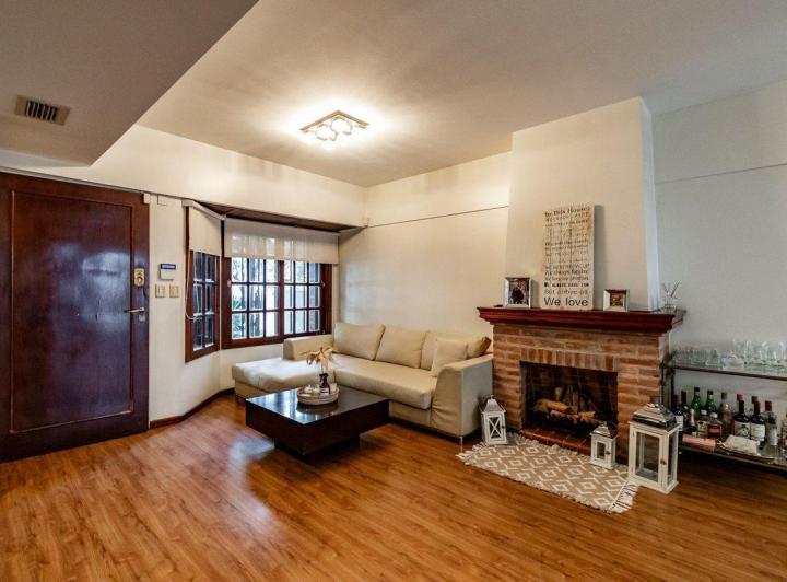 Casa · 159m² · 5 Ambientes · 2 Cocheras