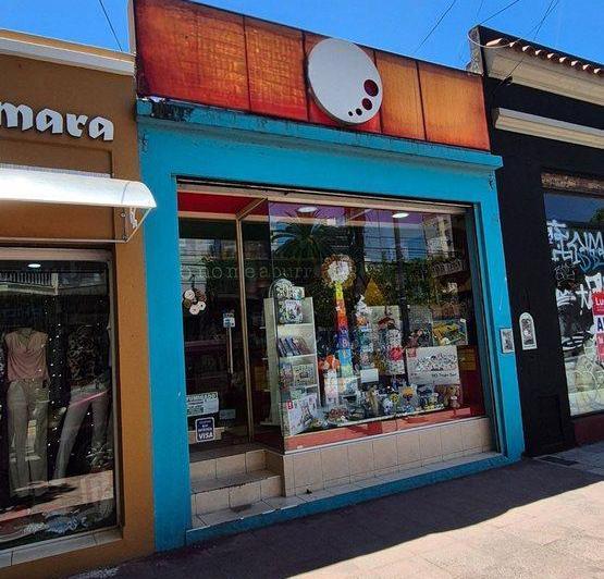 Local comercial · 224m²