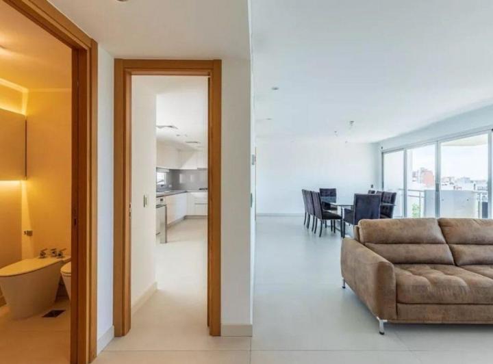 Departamento · 216m² · 4 Ambientes · 2 Cocheras