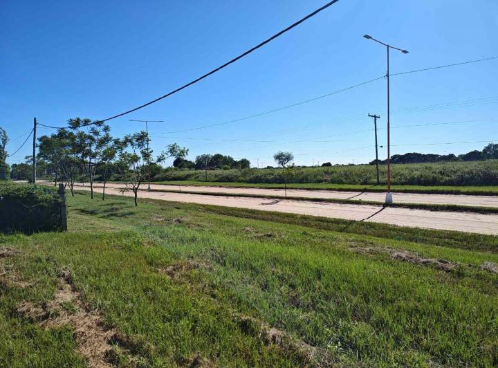 Terreno · 823m²
