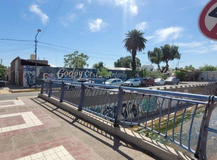 Terreno · 801m²