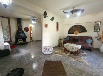 PH de 5 ambientes, Cosquín · Casa en Venta Cosquín, Zona Residencial, a Una Cuadra del Río, 2 Habitaciones, Lote Esquina, Vista