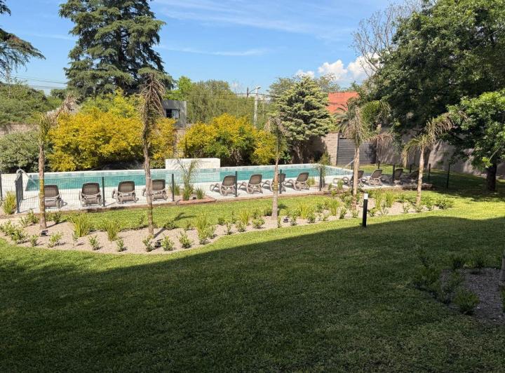 Departamento · 160m² · 7 Ambientes · 1 Cochera