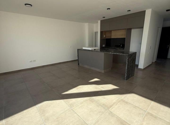 Casa · 120m² · 5 Ambientes · 1 Cochera